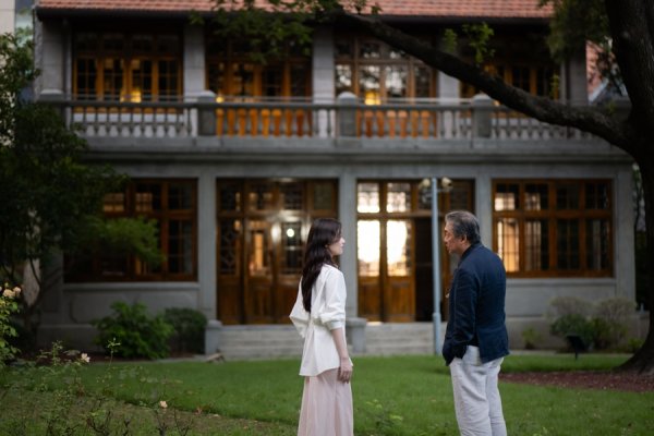 卢深策略 《候场》对话指挥家余隆：真正的答案